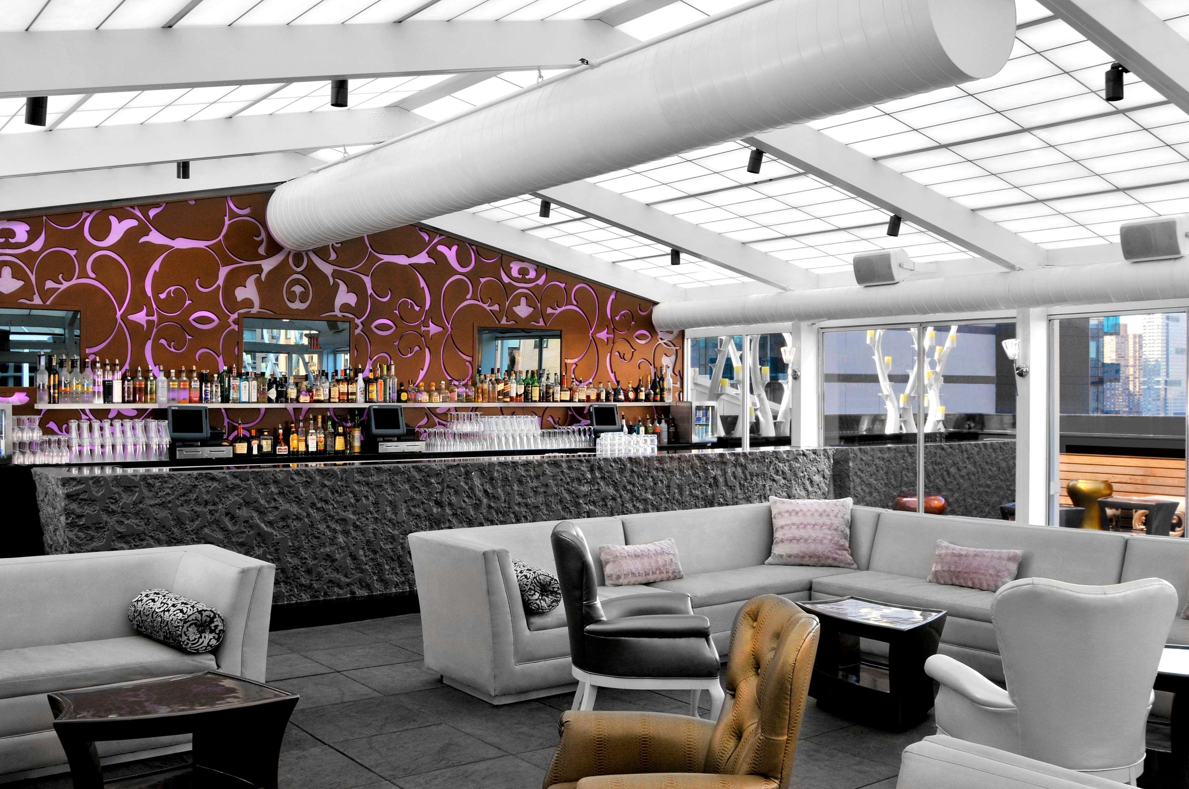 Kimpton Theta New York - Times Square By Ihg Hotel Ngoại thất bức ảnh The bar at the 101 bar